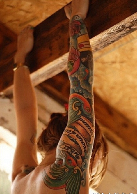 女士花臂个性纹身图案