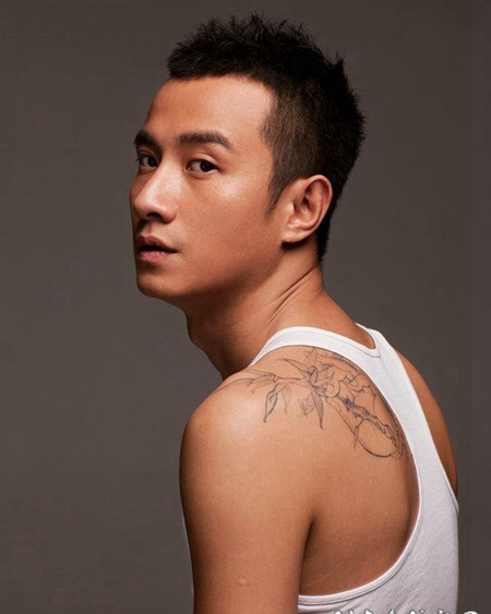 文章背部竹子个性纹身图案