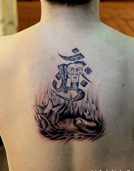 男士后背宗教大日如来纹身图案