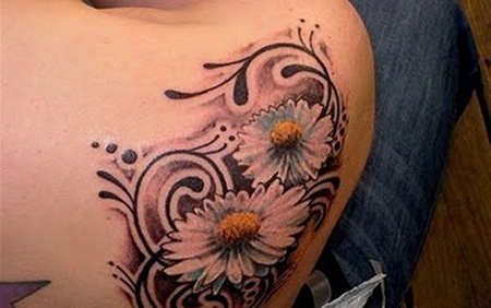 肩部小清新雏菊纹身图案