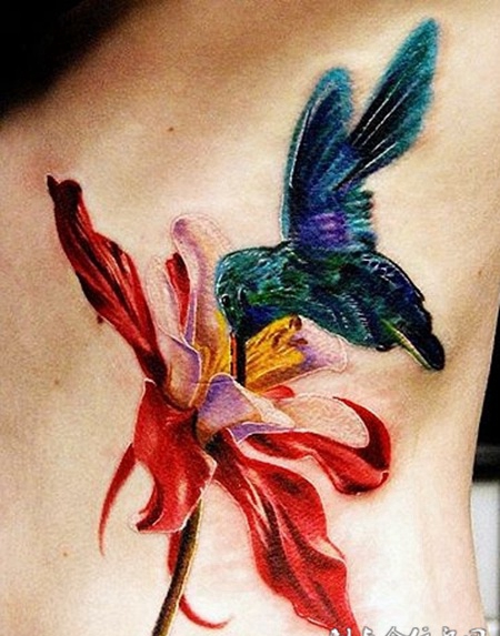 腰部纹身图案彩色D花卉小鸟纹身图案