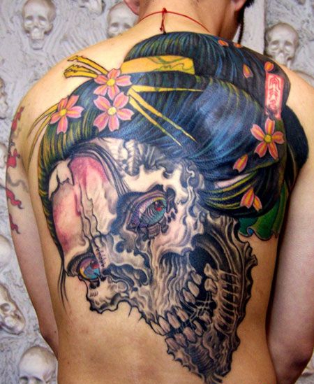 满背骷髅头艺妓纹身图案