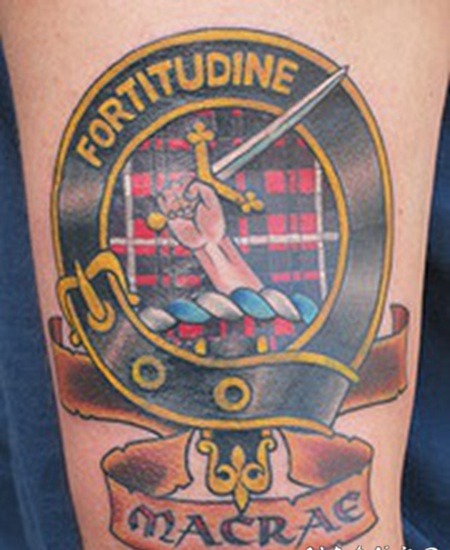 彩色麦克雷城市符号纹身图案