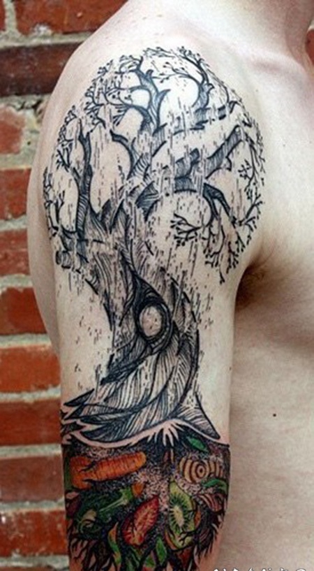 大臂独特的彩绘树与蔬菜水果纹身图案