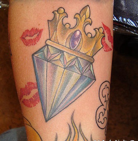 钻石加冕皇冠纹身图案
