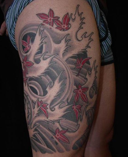 大腿水花枫叶纹身图案