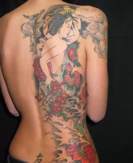 背部艺妓莲花纹身图案