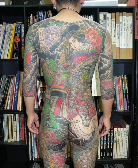 全身艺妓牡丹花纹身图案