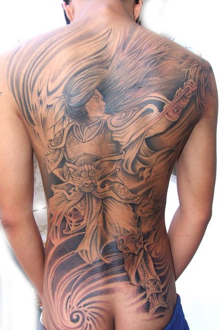 满背吕布纹身图案