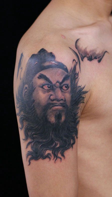 手臂张飞头像纹身图案