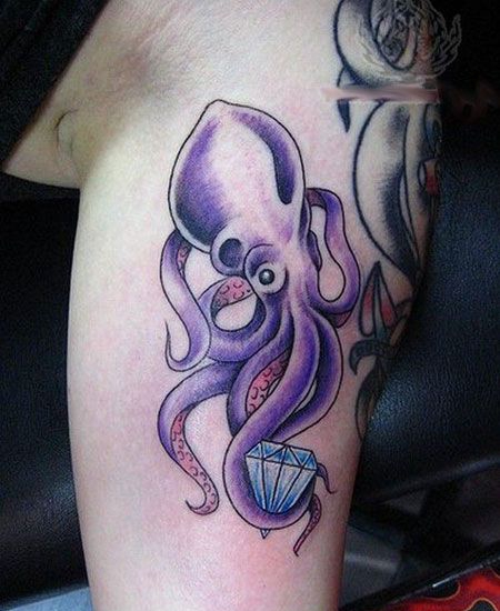 大臂章鱼钻石纹身图案