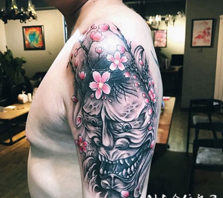 凶相毕露，手臂个性般若纹身图案