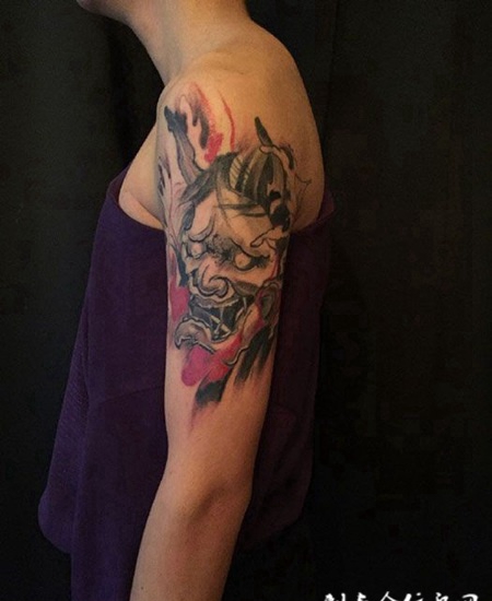 青面獠牙，手臂般若纹身图案