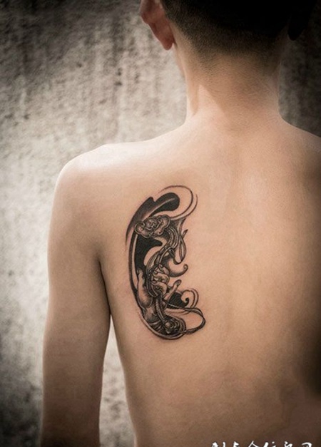 手有如意，后背如意纹身图案