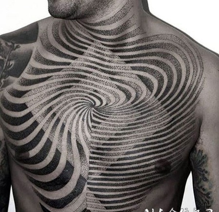 迷惑流沙，胸部个性点刺纹身图案