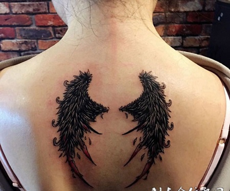 梦之羽翼，后背个性翅膀纹身图案