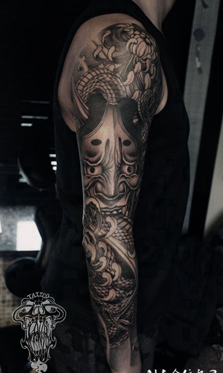 相爱相杀，个性般若与蛇花臂纹身