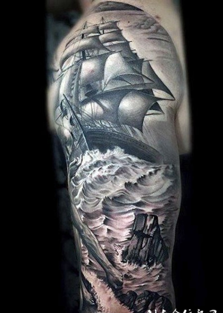 乘风破浪，手臂个性帆船纹身