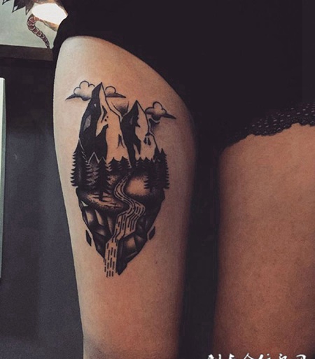 旅途人生，大腿山水画个性纹身