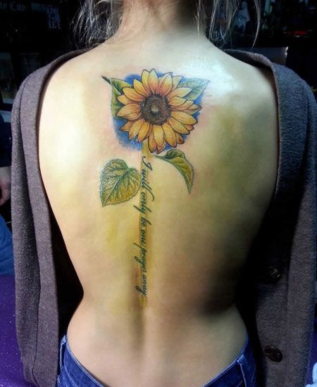背部向日葵绿叶纹身图案
