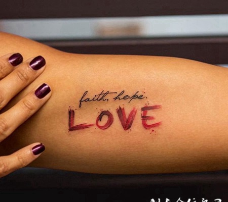 爱的真谛，手臂个性英文纹身