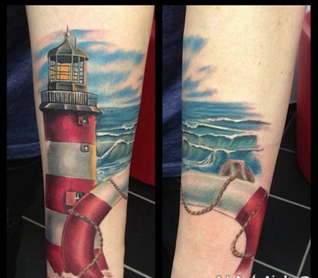 手臂写实的海浪和天然彩色灯塔纹身图案