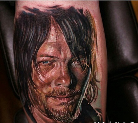 逼真的著名男演员肖像彩色手臂纹身图案