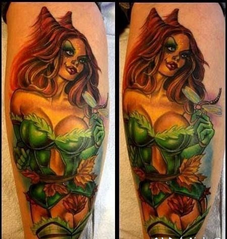 手臂壮观的五彩性感女性纹身图案