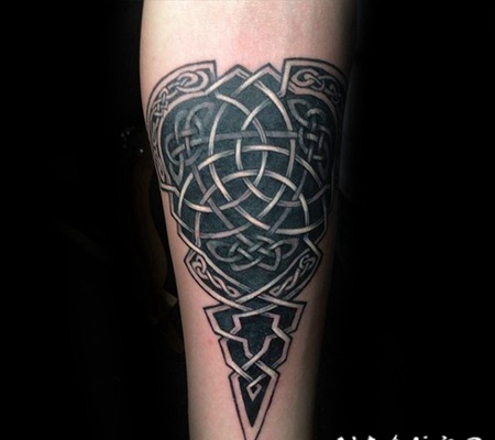 凯尔特结黑色图腾手臂纹身图案