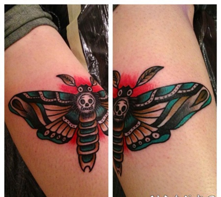 new school骷髅和神秘蝴蝶彩色手臂纹身图案