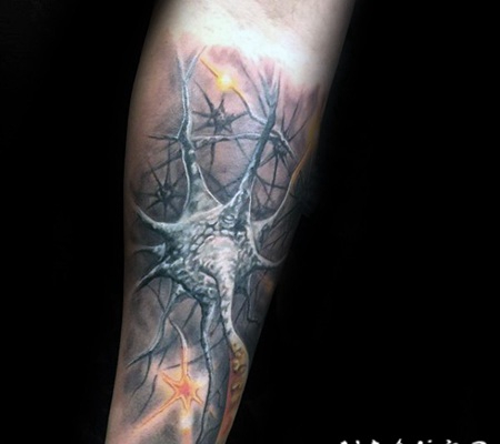 逼真的彩色神经元手臂纹身图案