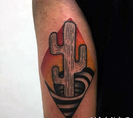 简单的插画风格沙漠仙人掌彩色纹身图案
