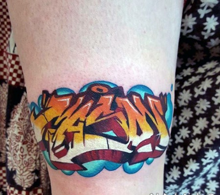 小清新涂鸦字体彩色手臂纹身图案