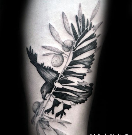 点刺风格黑色小鸟与橄榄枝手臂纹身图案