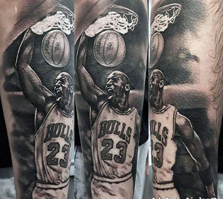 小腿黑白写实乔丹肖像纹身图案