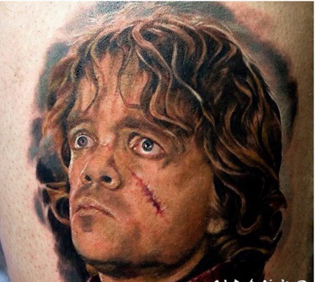 写实彩色的男性肖像纹身图案