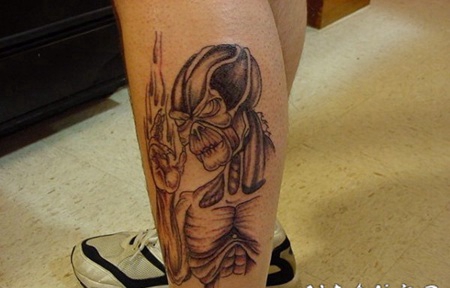 小腿机器外星人纹身图案