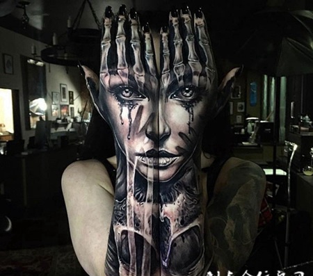 哭泣的女神，手臂个性肖像组合纹身