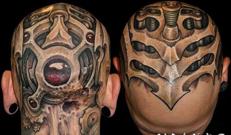 头部非常壮观的外星人生物力学纹身图案