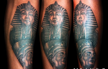 埃及主题彩色狮身人面像与女王手臂纹身图案