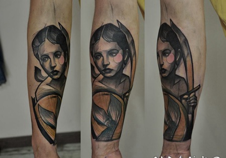 有趣的彩色古代女战士手臂纹身图案