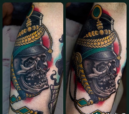 new school彩色士兵骷髅与头盔手臂纹身图案