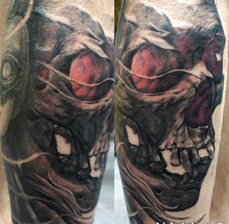 难以置信的彩色骷髅手臂纹身图案