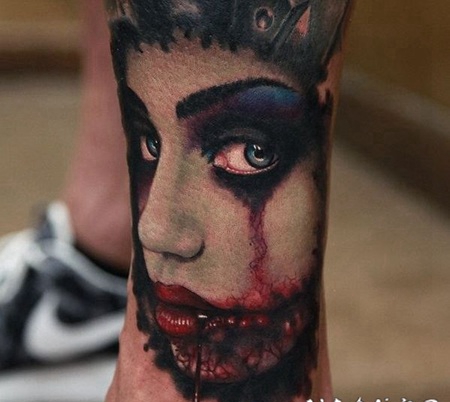 小腿毛骨悚然的血腥怪物女人手臂纹身图案