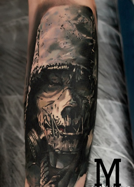 恐怖风格的彩色邪恶怪物肖像手臂纹身图案