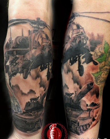 黑灰军事直升机和坦克手臂纹身图案