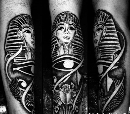 埃及法老雕像和圣甲虫黑灰手臂纹身图案
