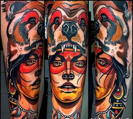 插画风格的彩色幻想女子与熊头盔手臂纹身图案