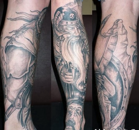 小腿恐怖的神秘恶魔战士纹身图案