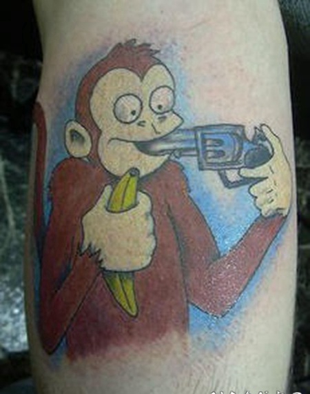 手枪和香蕉猴子卡通彩色纹身图案